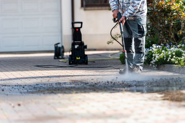 Best Commercial Building Pressure Washing  in Lake Ronkonkoma, NY